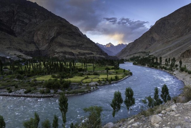 Ghizer-River-In-Gilgit-Baltistan85989854_2015519143933.jpg