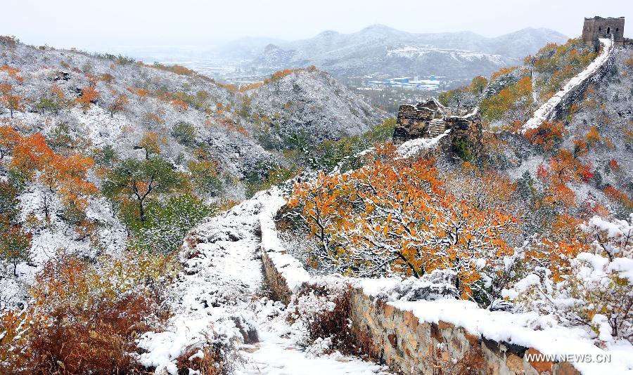 Great.Wall.4.snow,Hefangkou,Huairou.District,Beijing.jpg