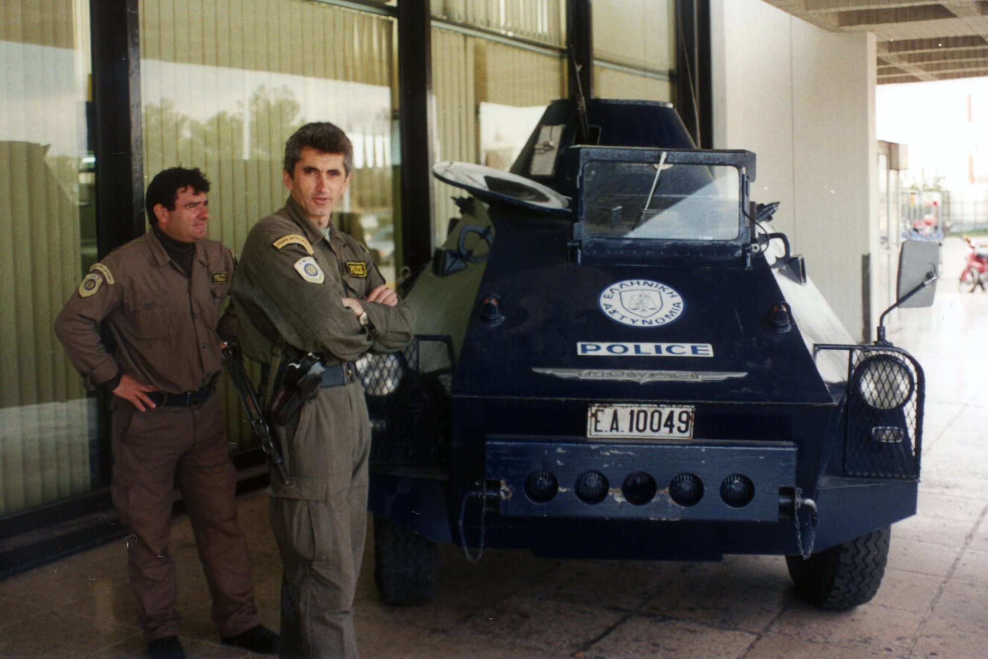 Greek_police_vehicle.jpg