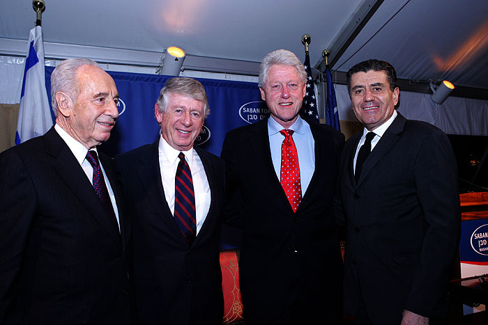 haim-saban-sionista-illuminati-manejando-jazeera_2_992174.jpg