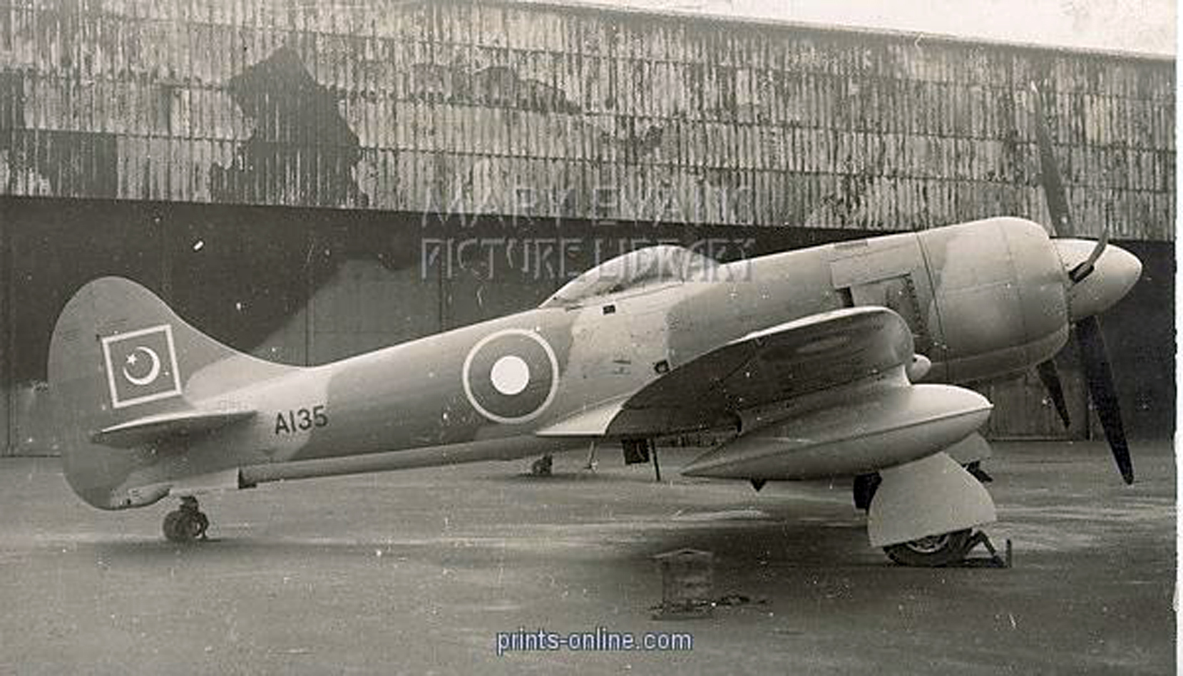 hawker-tempest-ii-a135-of-the-pakistan-air-force-10634178.jpg