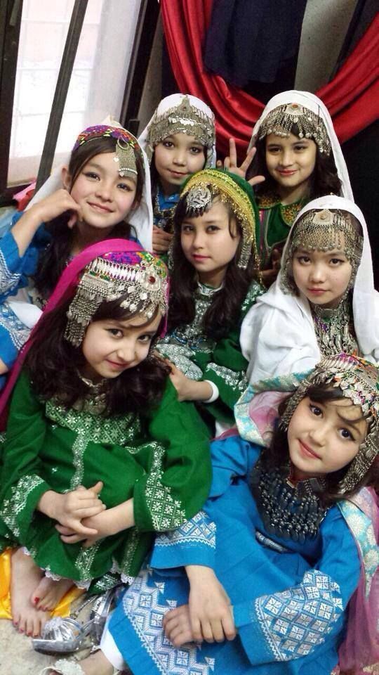 Hazara kids.jpg
