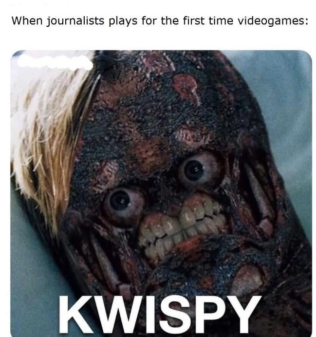 head-when-journalists-plays-for-the-first-time-videogames-kwispy.jpeg