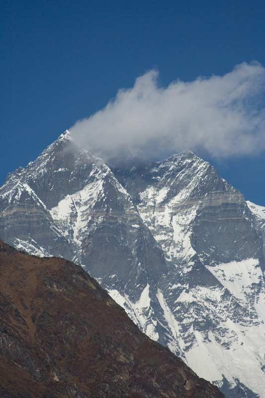 highest-himalayan-mountain-lhotse-4-100809-02.jpg