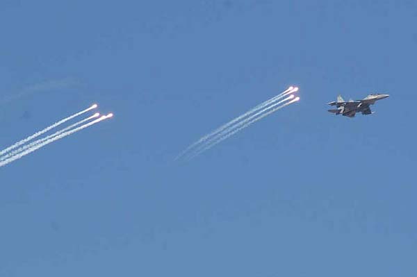 IAF-at-Pokhran-Firing-Range-src-Flickr-007.sagheer.jpeg