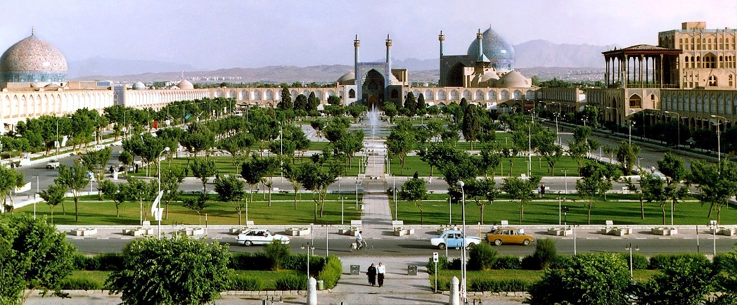 iciicc816Naghshe_Jahan_Square_Isfahan_modified.jpg