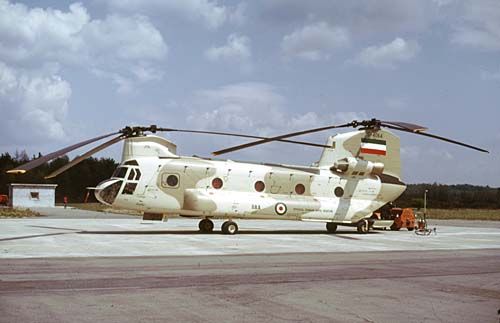IIAA CH-47C Chinook.jpg