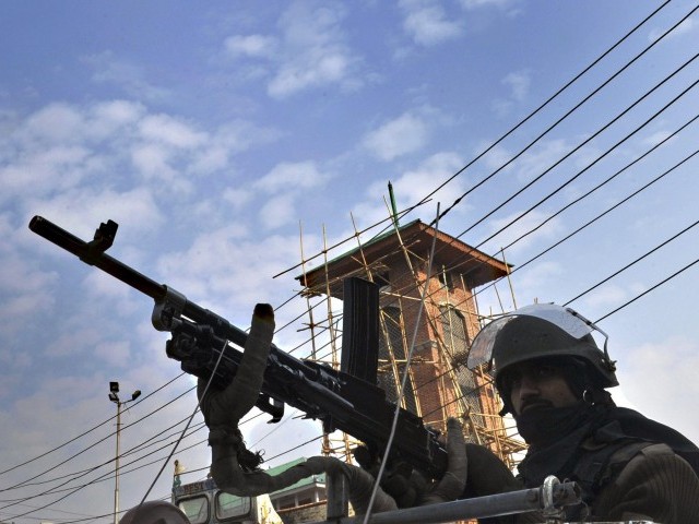 india-police-kashmir-640x480.jpeg