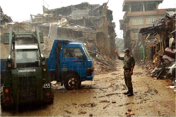 Indian ArmyEngineer Task Force (ETF) clearing collapsed buildings and debris.jpg