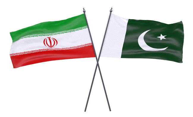 iran pak flags.jpg