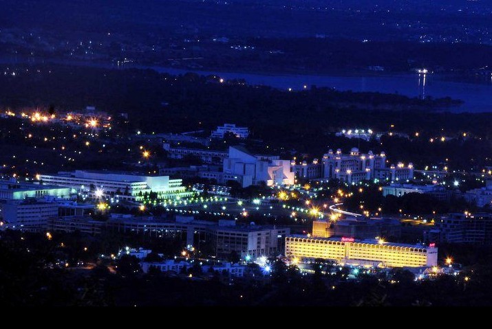 Islamabad-the-beautiful-night-view-of-Islamabad-and-Rawal-Lake-at-the-background.jpg