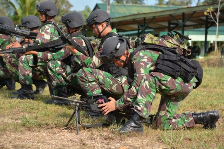 ixlqvEvY-Pasukan-Pemukul-Reaksi-Cepat-PPRC-TNI-765x510.jpg