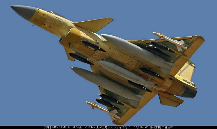 J-10B + bombs.jpg
