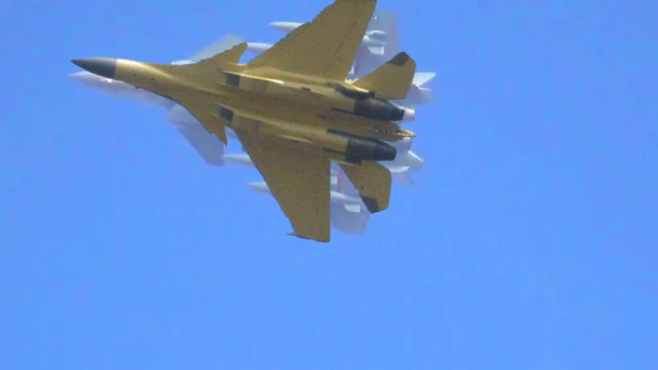 J-15-J-20 aligned at nose.jpg