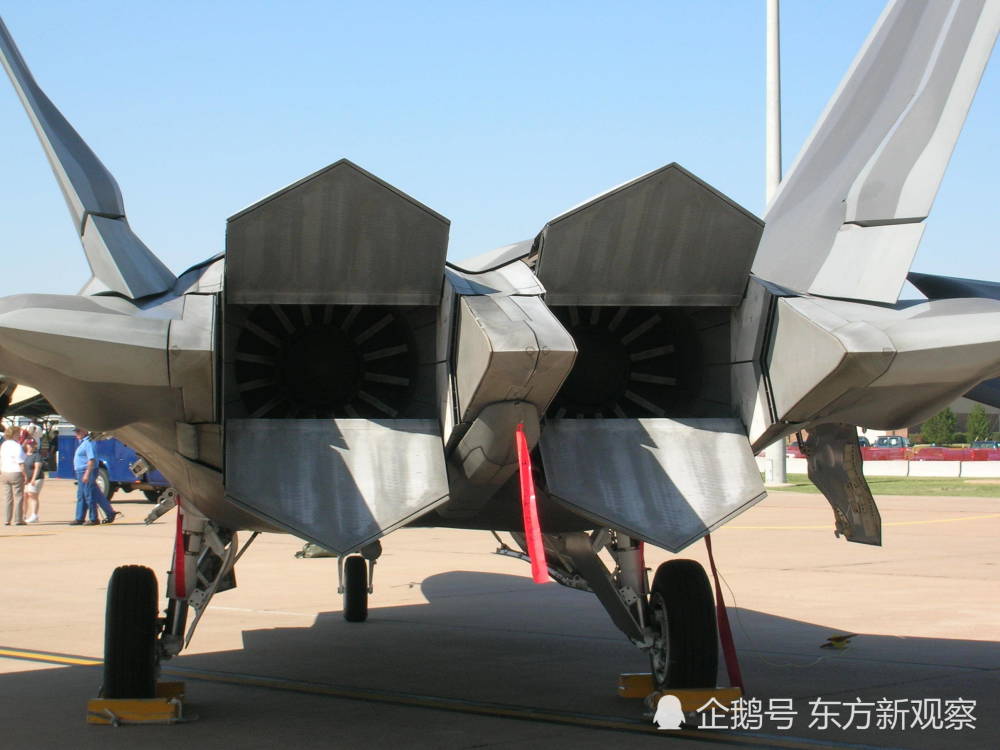 J-20 rear view with engines covered.jpg