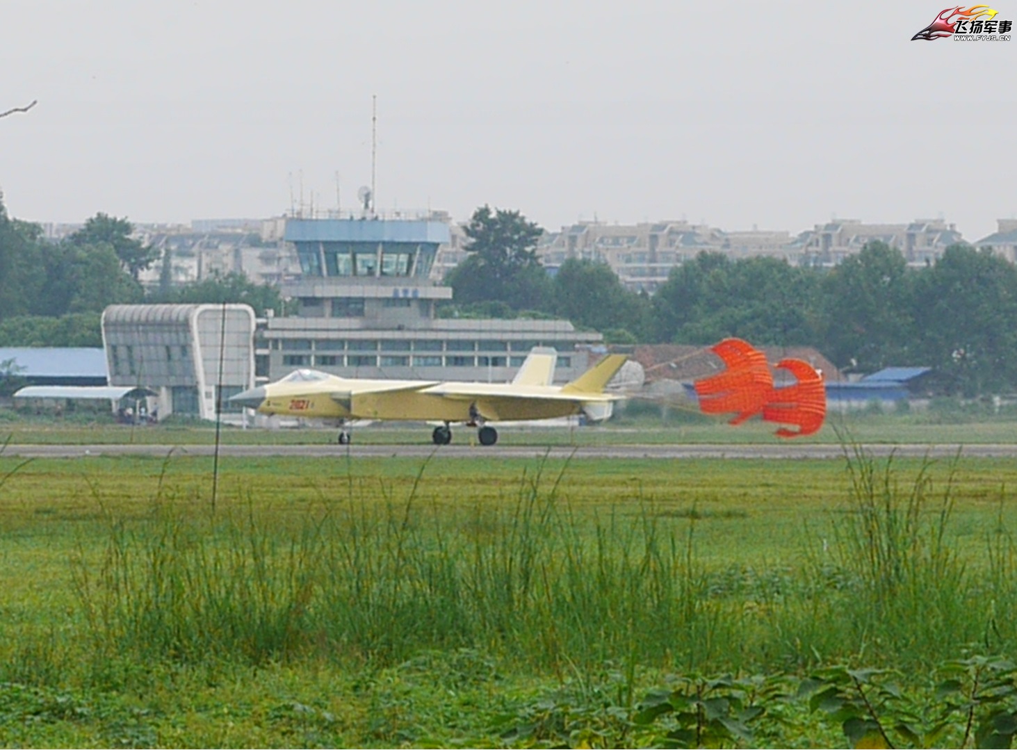 J-20A 2021 - taxi test - 20170918 - 1.jpg