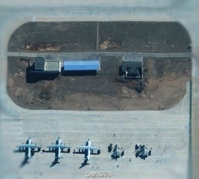 J-20A 2x at Dingxin - Nov. 16.jpg