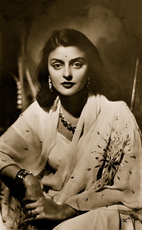 jaipur_HH_Maharani_Gayatri_Devi_1.jpg