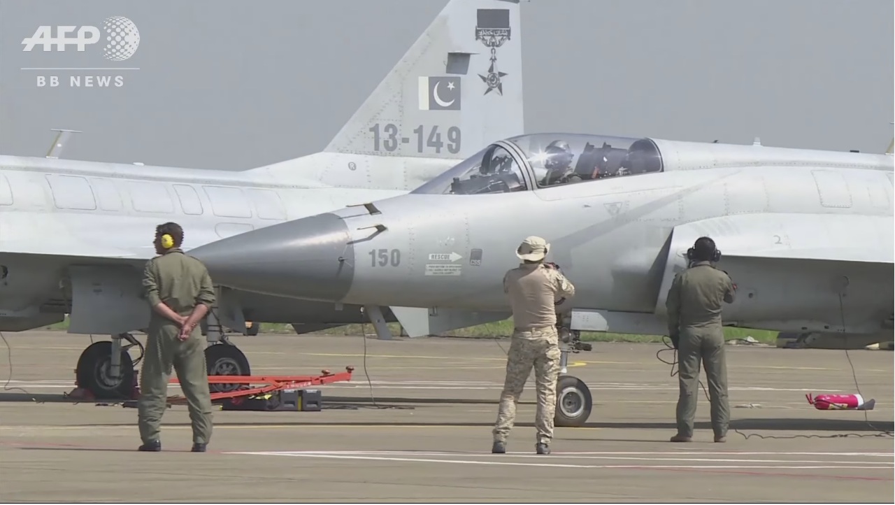 JF-17 31-10-2016 2.jpg