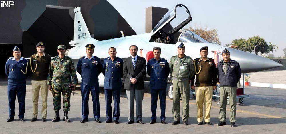 JF-17 Thunder 12-137.jpg