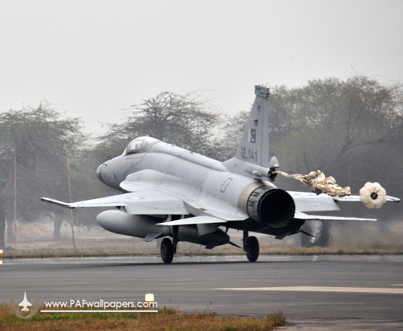 JF-17 Thunder 12-141.jpg