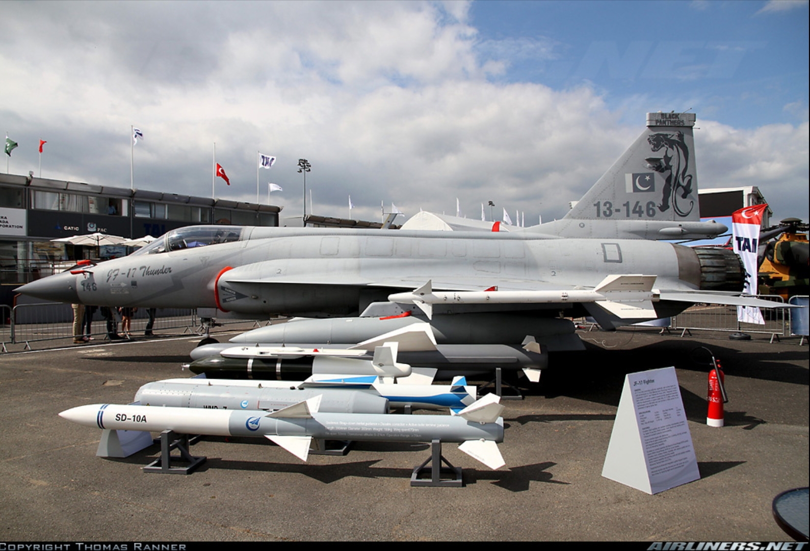 JF-17 Thunder 13-146.jpg