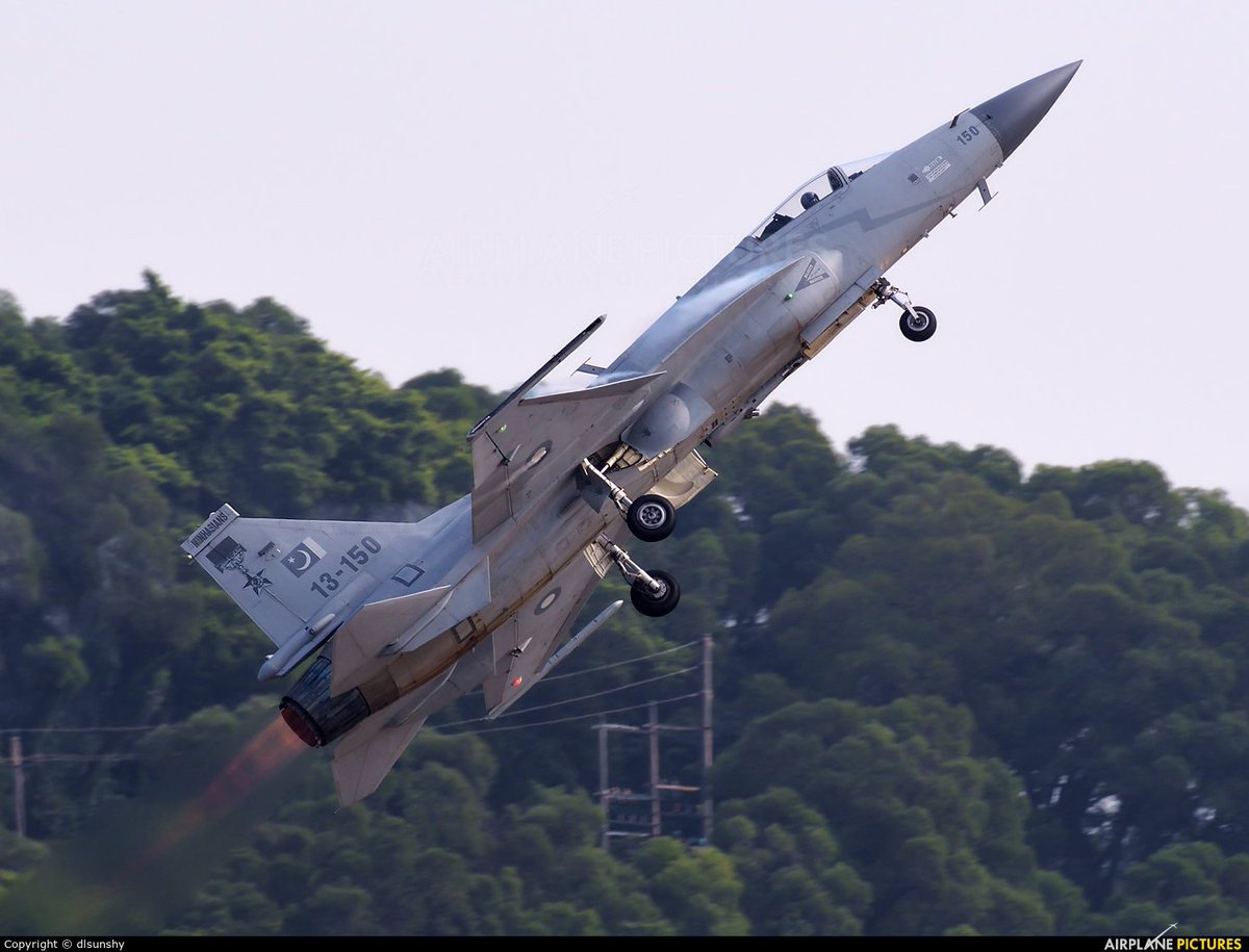 JF-17 Thunder 13-150.jpg