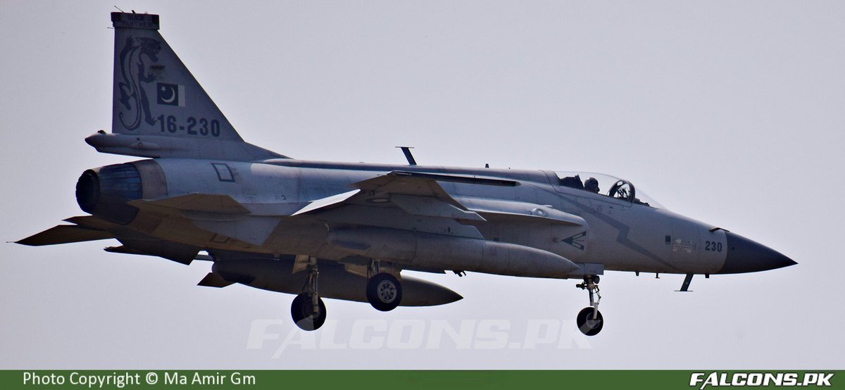 JF-17 Thunder 16-230.jpg