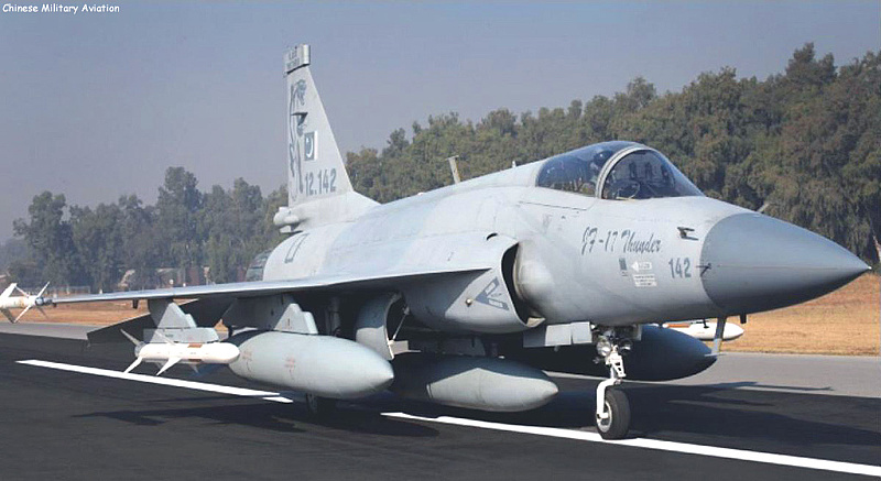 JF-17_142.jpg