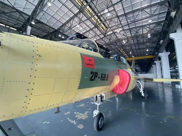 JF-+7 Thunder 2P-68B.jpeg