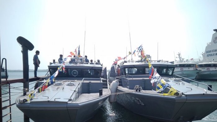 kapal-patroli-combat-boat-produksi-pt-palindo-marine_20180209_170640.jpg