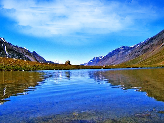 Karambar-Lake-Gilgit-Baltistan-Pakistan-2q.jpg