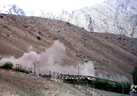 kargilwar_shellingindianbarracks4_June1999.jpg