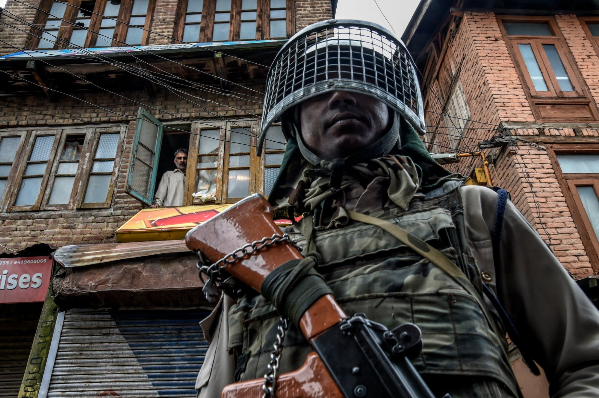 Kashmir curfew The-silence.jpg