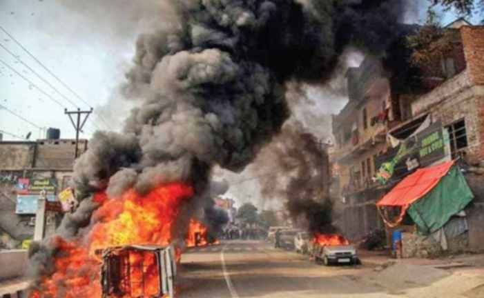 Kashmir-suicide-attack-aftermath-Arson-and-rioting-in-Jammu.jpg