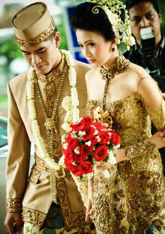 Kebaya-pengantin-model-baru.jpg