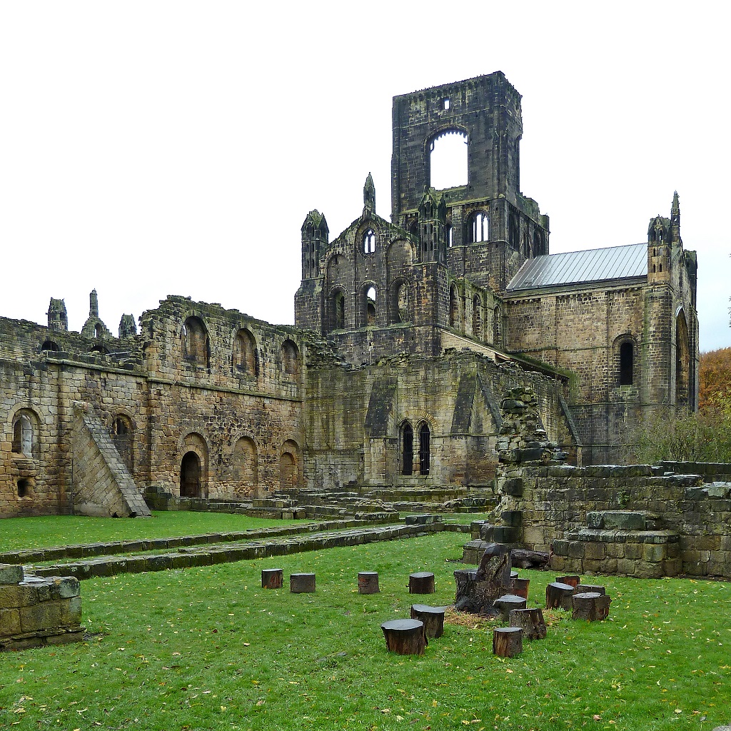 Kirkstall.Abbey.jpg