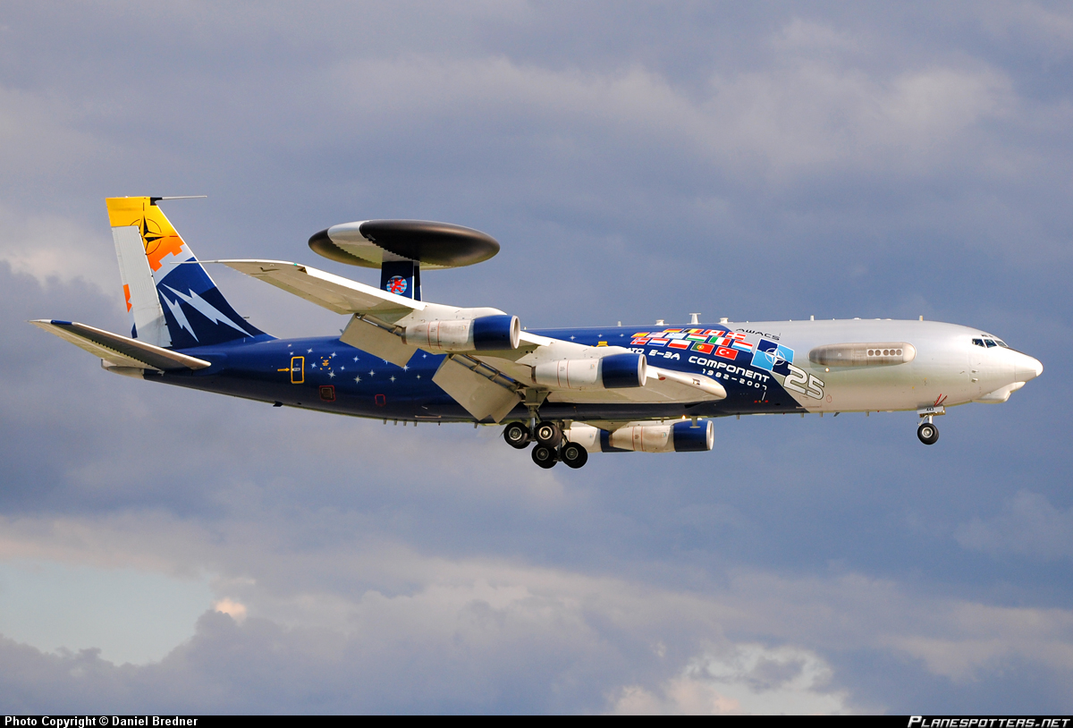 LX-N90443-Luxembourg-NATO-Boeing-707-300_PlanespottersNet_303014.jpg