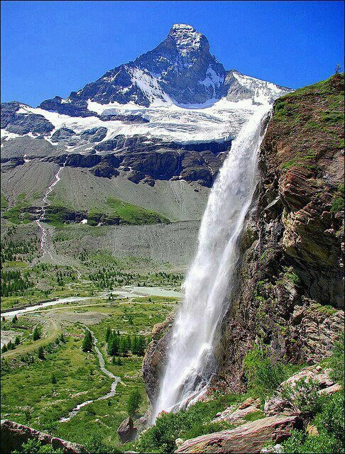 Manthoka-Waterfalls-Pakistan.jpg