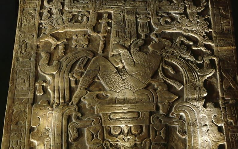 Mayan-Astronaut-Lord-Pikal-Close-up-showing-exhaust-flames-AAstros-Season-4-Disk-1.jpg