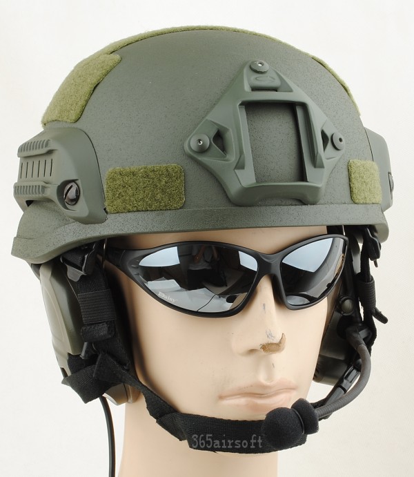 Mich 2002 Helmet with NVG Mount ARC Rail OD 1(1).jpg