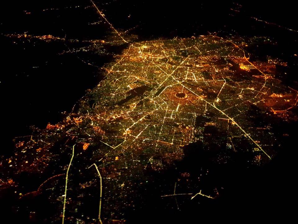 Model-Town-Lahore-Night-View.jpg