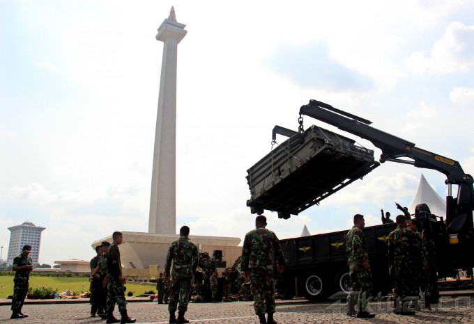 monas2.jpg