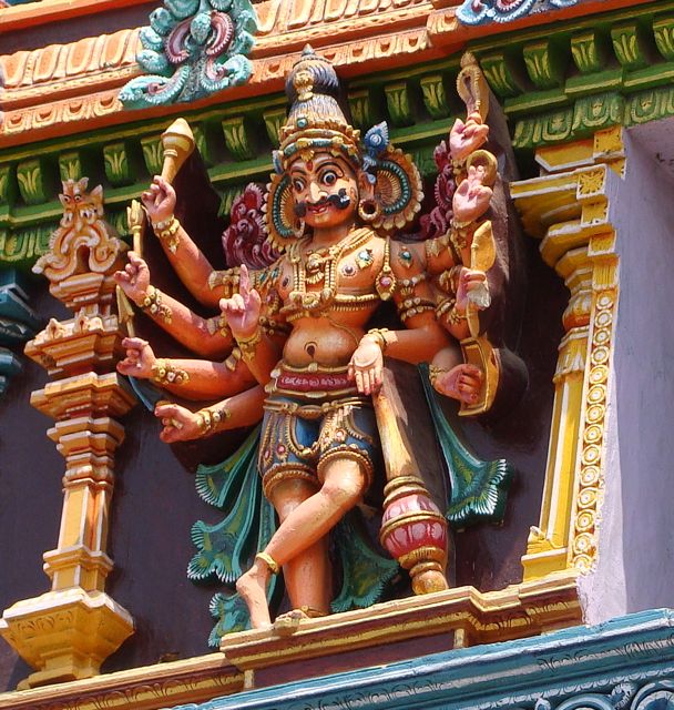 Multi-armed-god-in-India.jpg