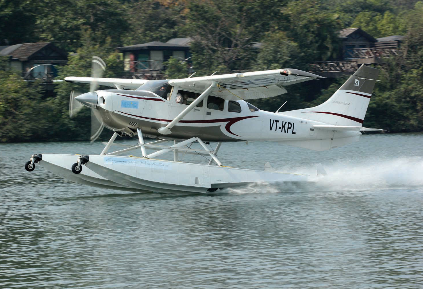 mumbai-sea-plane-images-2014.jpg