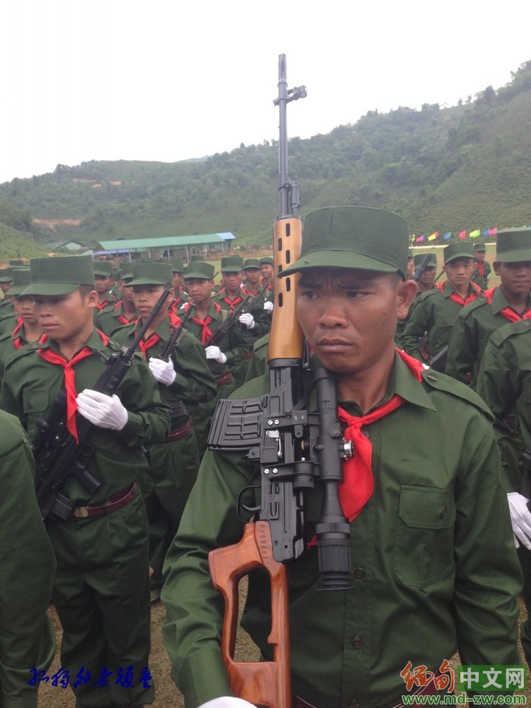 Myanmar UWSA - United Wa State army conduct grand parade with Chinese weapons 4.jpg
