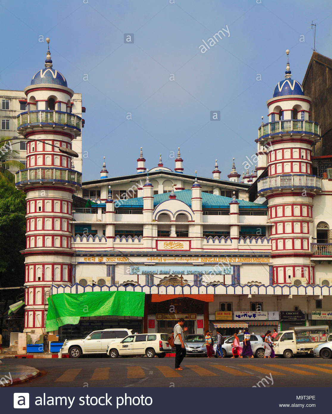 myanmar-yangon-bengali-sunni-jamae-mosque-M9T3PE.jpg