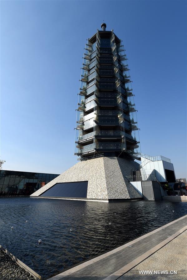 Nanjing.Porcelain.Tower.3.0OeCW0G.jpg