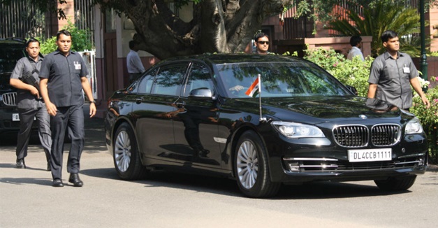 narendra-modi-bmw-760li-high-security-edition.jpg