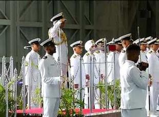 navy-chief-admiral-sunil-lanba-receives-guard-of-honour.jpg